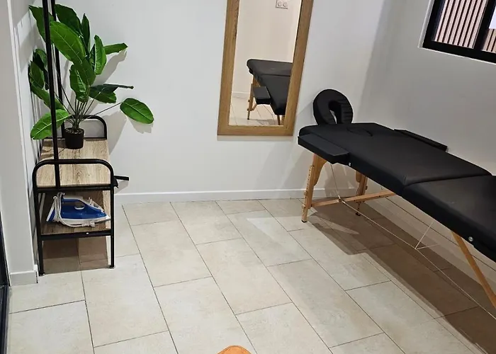 - Lovers * Clermont-lʼHérault