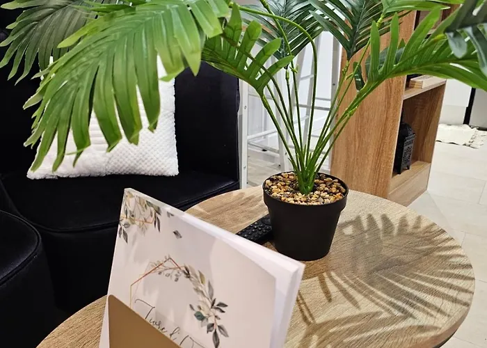 - Lovers * Clermont-lʼHérault